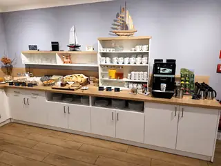 Frühstück im Eiscafé – Buffet