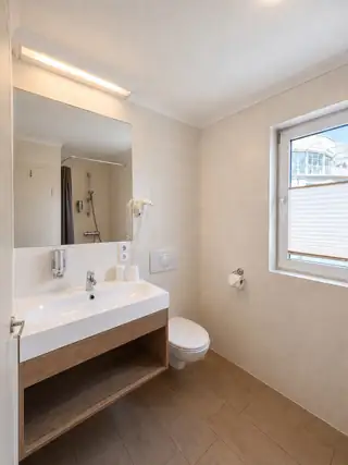Hotelapartment V – Badezimmer