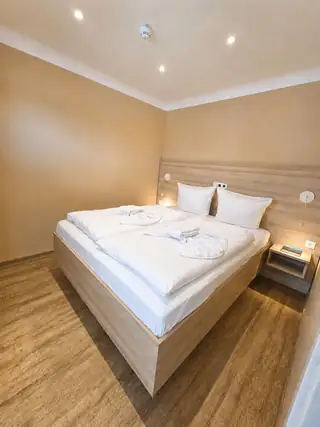 Hotelapartment VI – Schlafzimmer